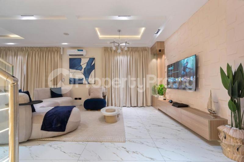 2 bedroom Flat / Apartment for shortlet Lekki Lagos