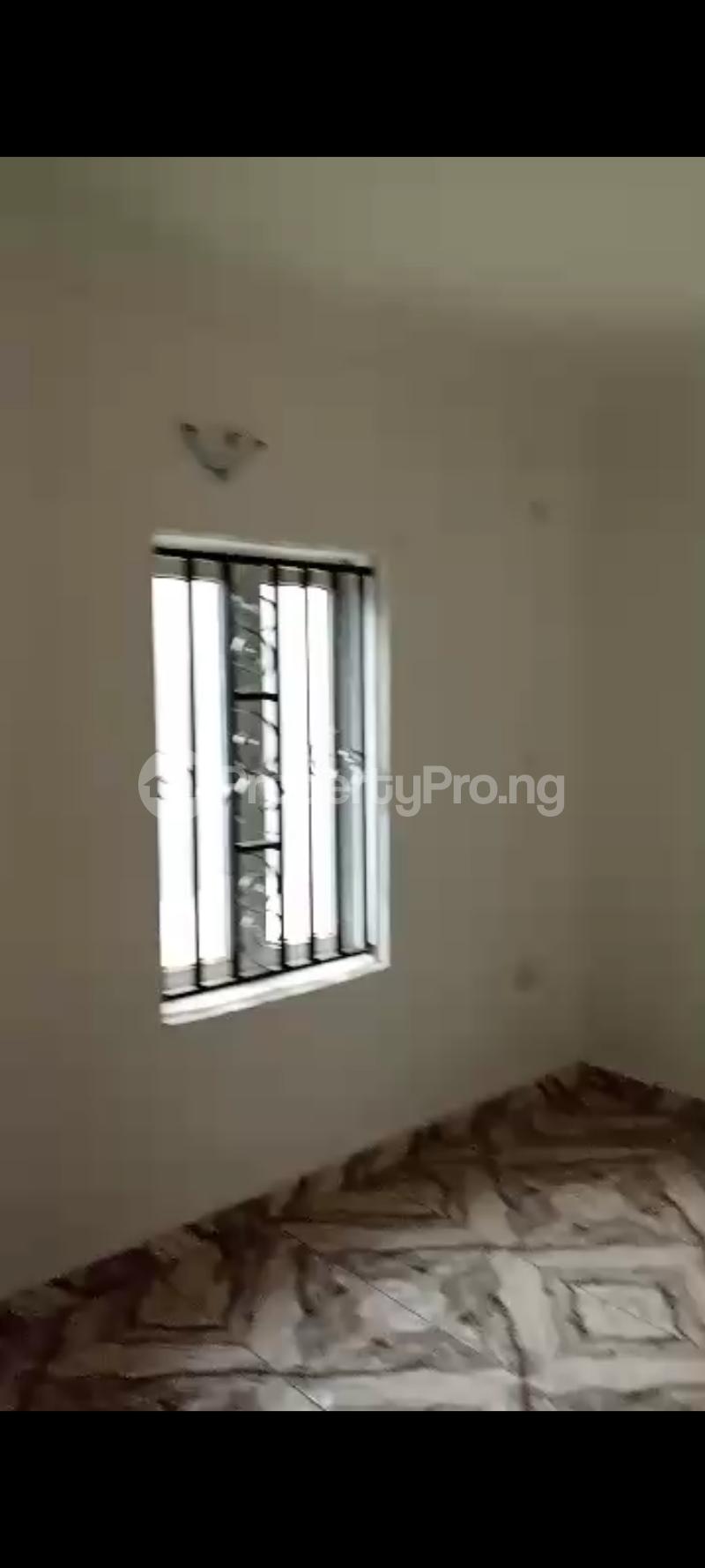 2 bedroom Flat / Apartment for rent Apeka Ikorodu Lagos - 0
