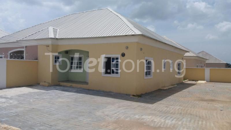 2 bedroom House for rent Chief Kate Opurum Street, Croydon Estate. Lugbe Sub-Urban District Abuja