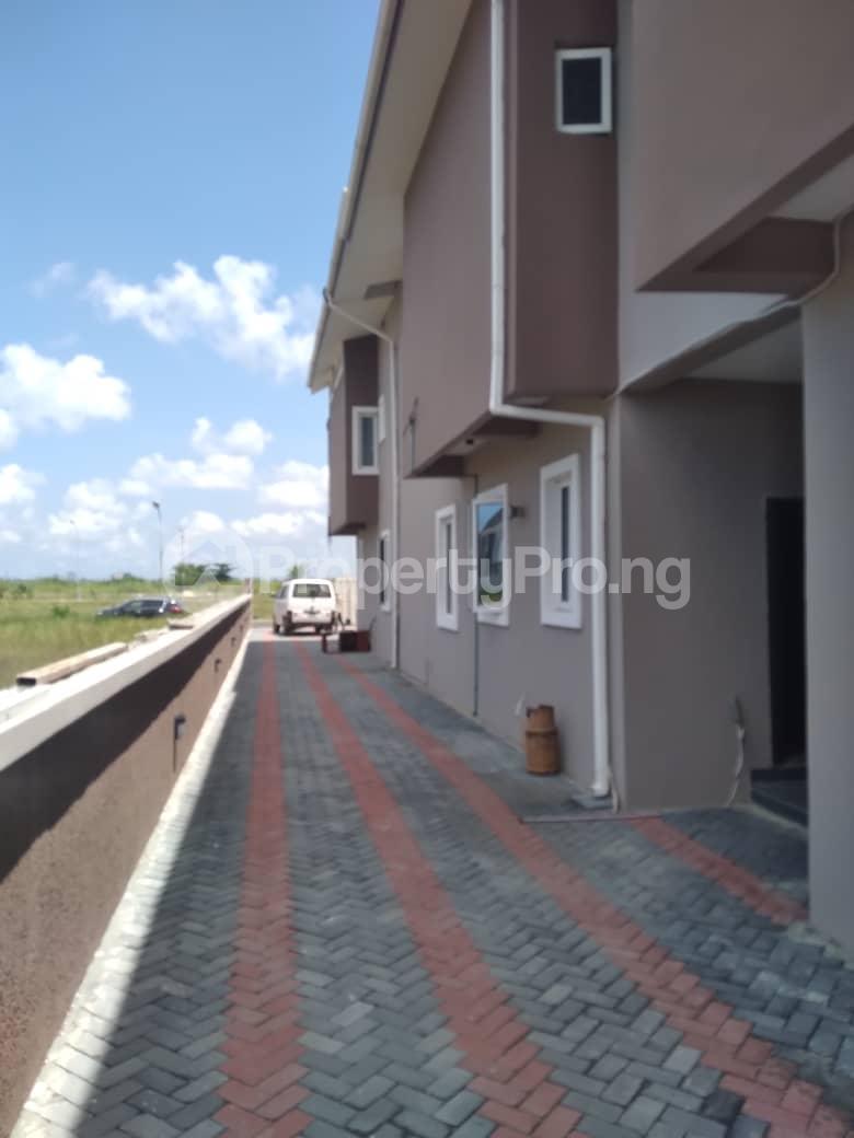 2 bedroom House for rent Osapa london Lekki Lagos