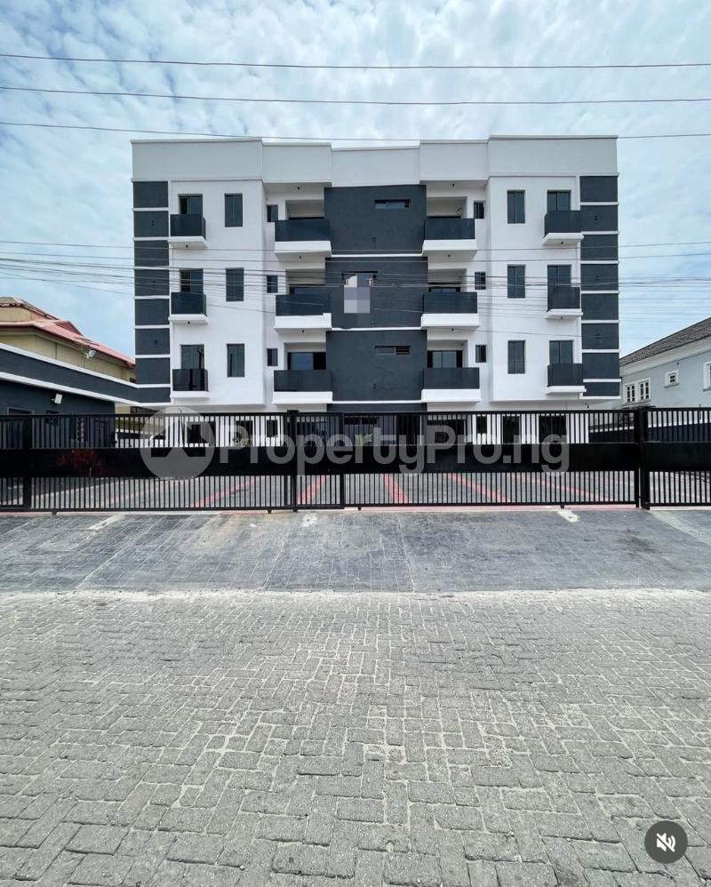 2 bedroom Flat / Apartment for sale Lekki Phase 1 Lekki Lagos