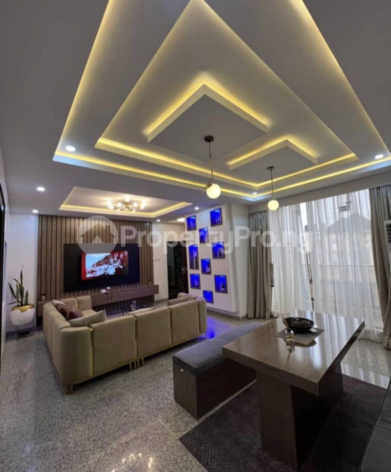 2 bedroom Flat / Apartment for shortlet Jahi Abuja