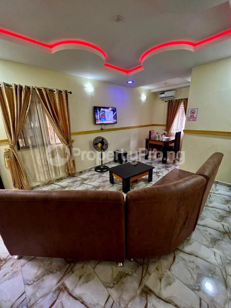 2 bedroom Flat / Apartment for shortlet Owerri Imo