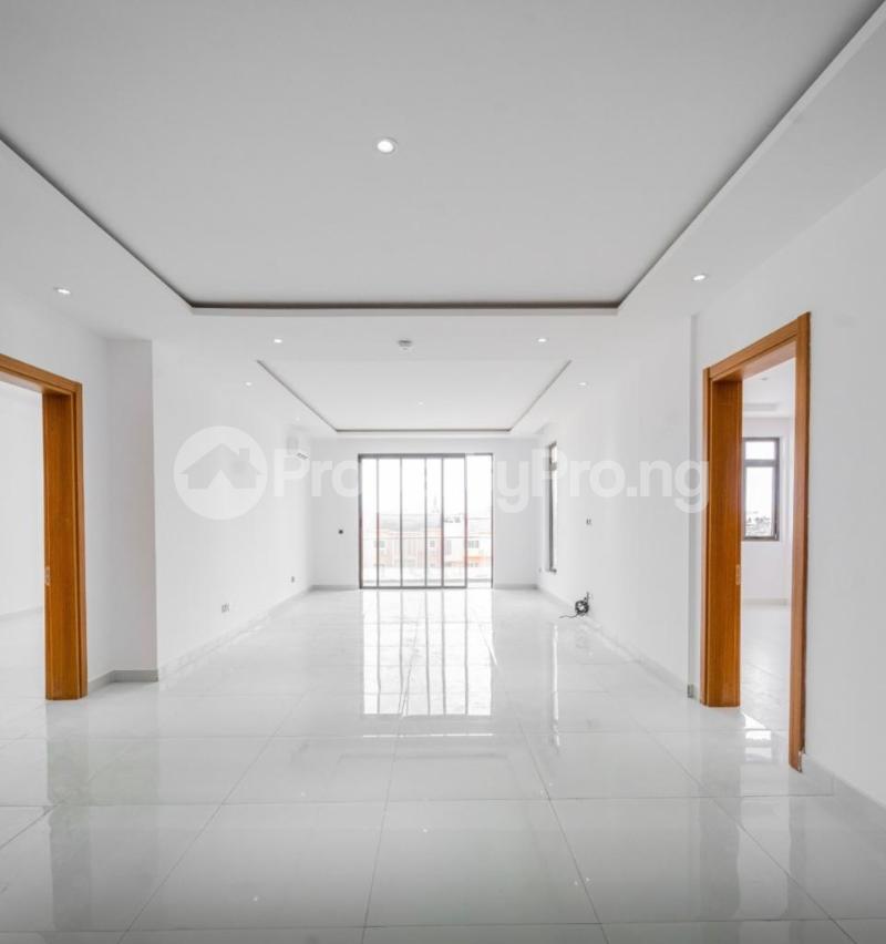 2 bedroom Flat / Apartment for sale Lekki Lagos