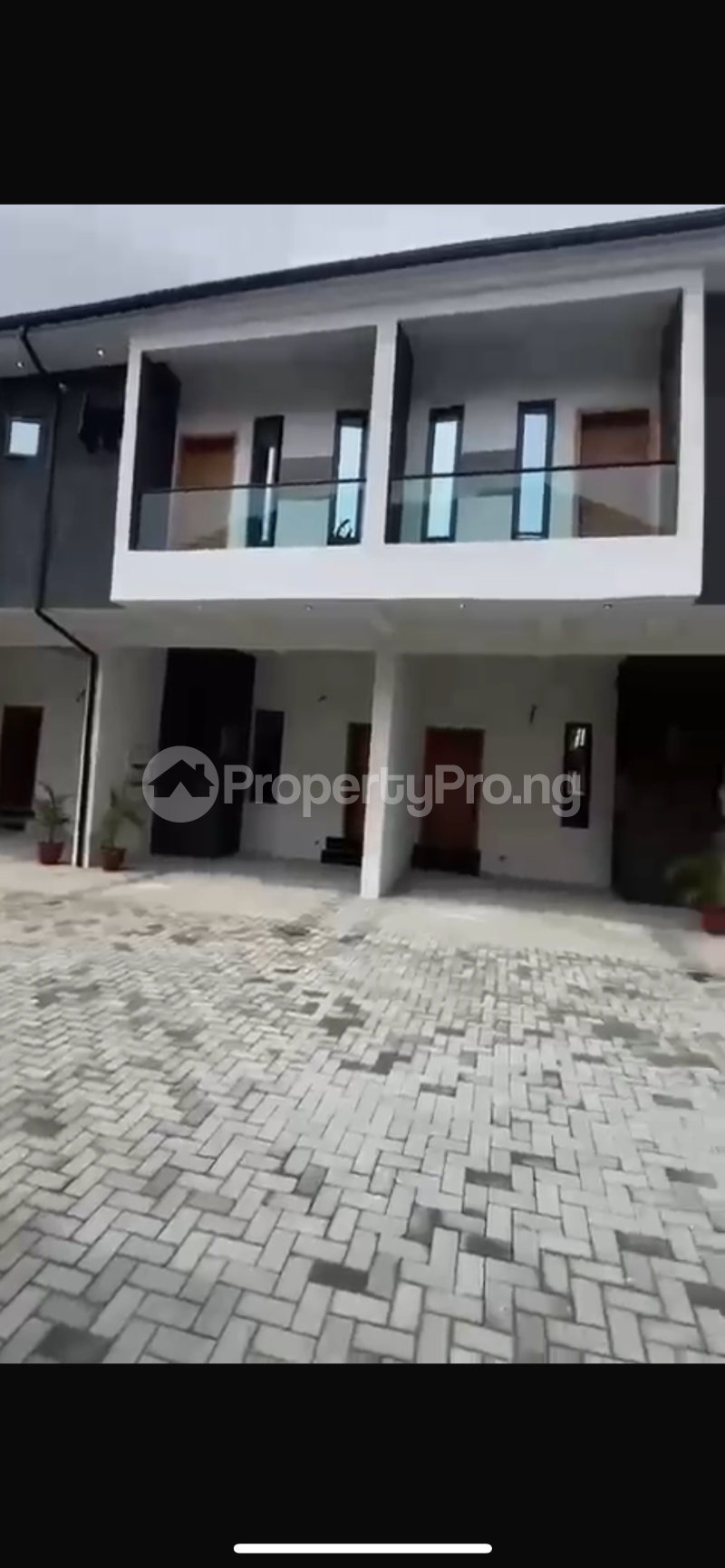 House for sale Ikota Lekki Lagos