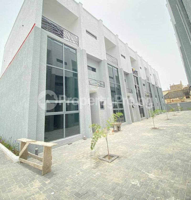 2 bedroom House for rent Lekki Phase 1 Lekki Phase 1 Lekki Lagos