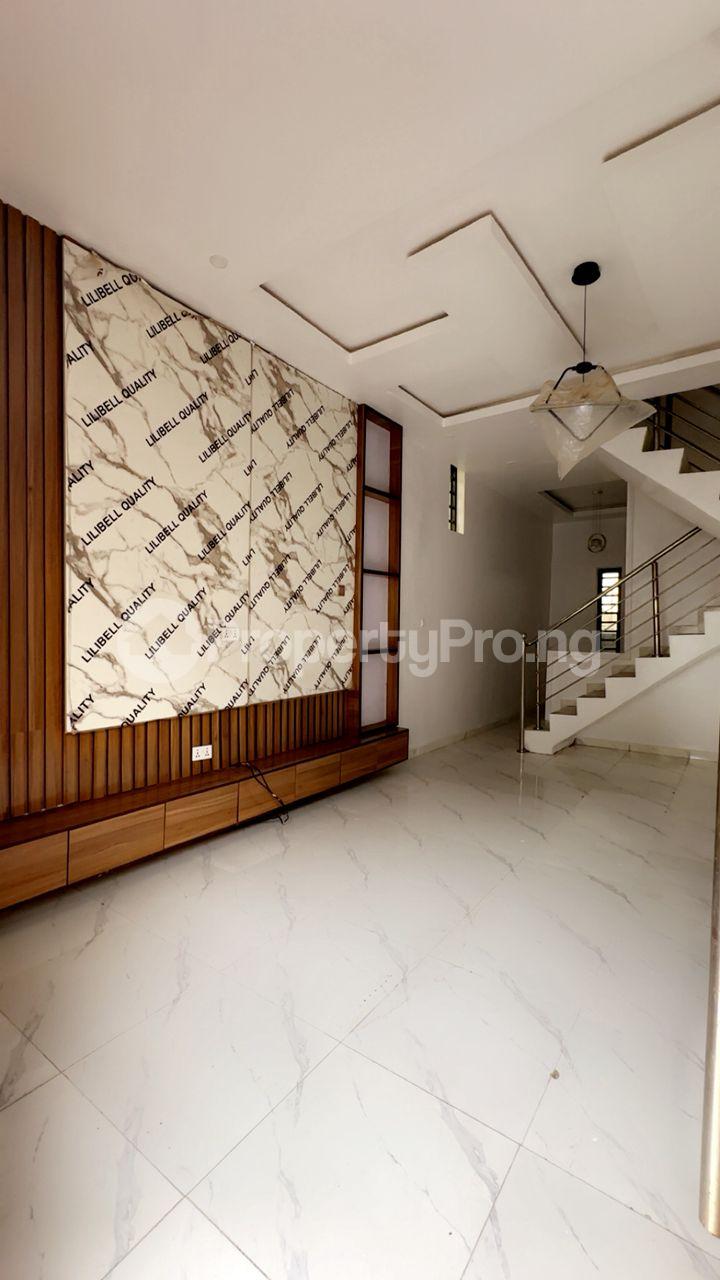 2 bedroom House for rent Peace Estates, Sangotedo Lagos