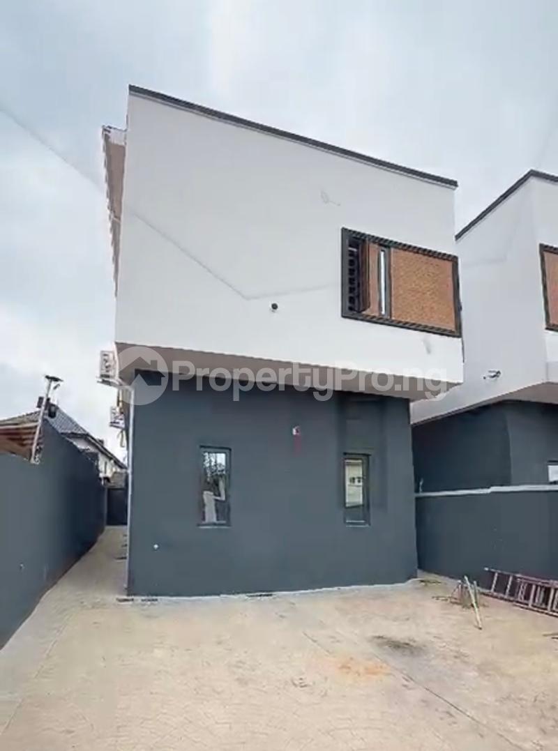 2 bedroom House for sale Magodo GRA Phase 1 Ojodu Lagos
