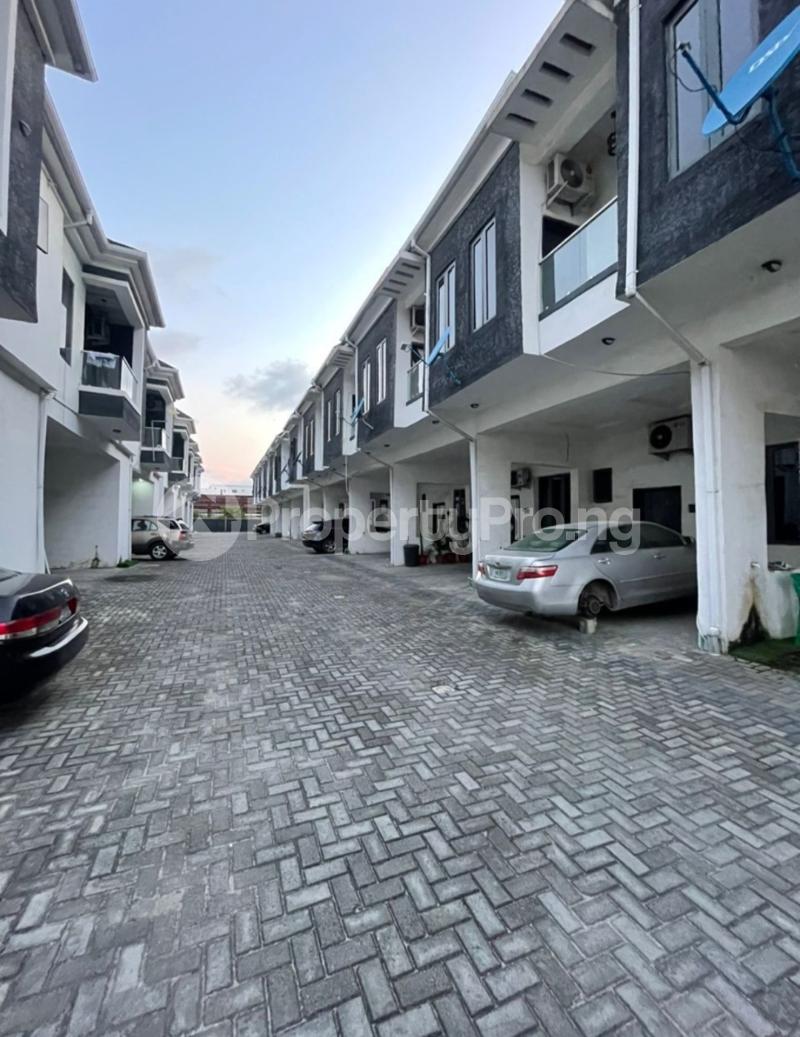 2 bedroom House for rent Orchid Lekki Lagos. Orchid Lekki Lagos
