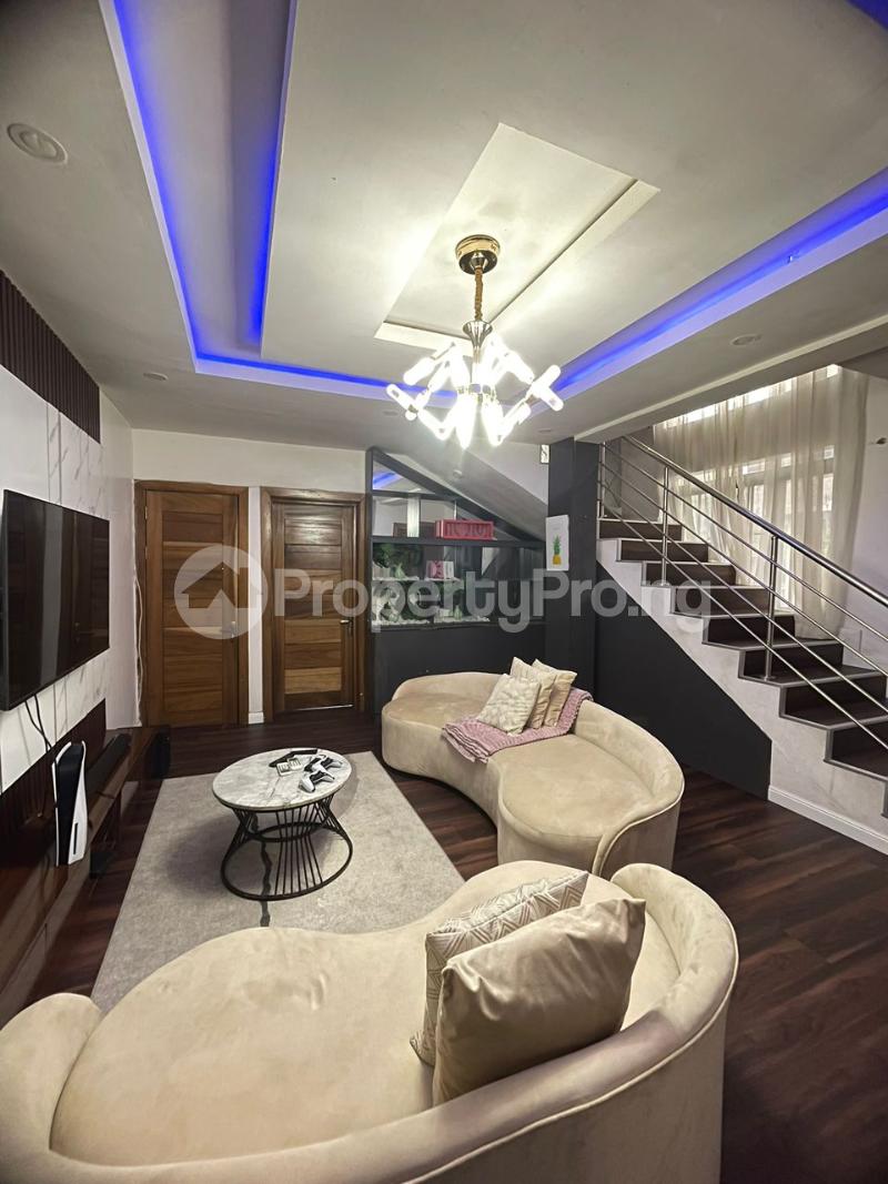 2 bedroom House for rent Ikate Lekki Lagos