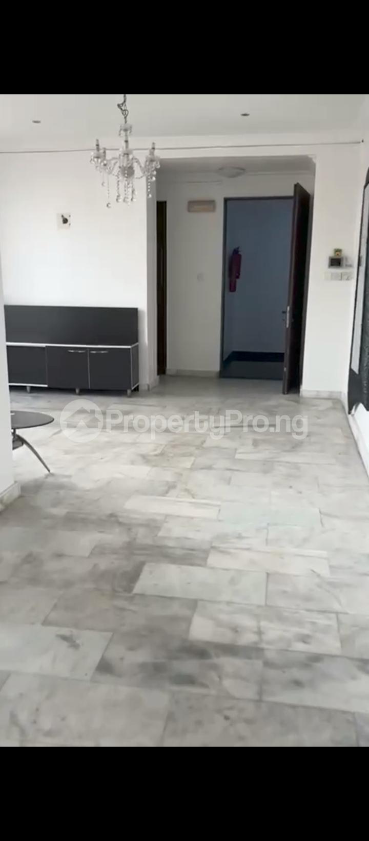 2 bedroom Flat / Apartment for rent Off Bourdillon Ikoyi Lagos