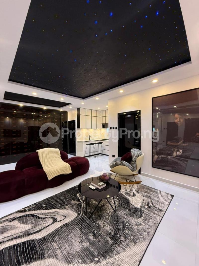 2 bedroom House for shortlet  Osapa london Lekki Lagos