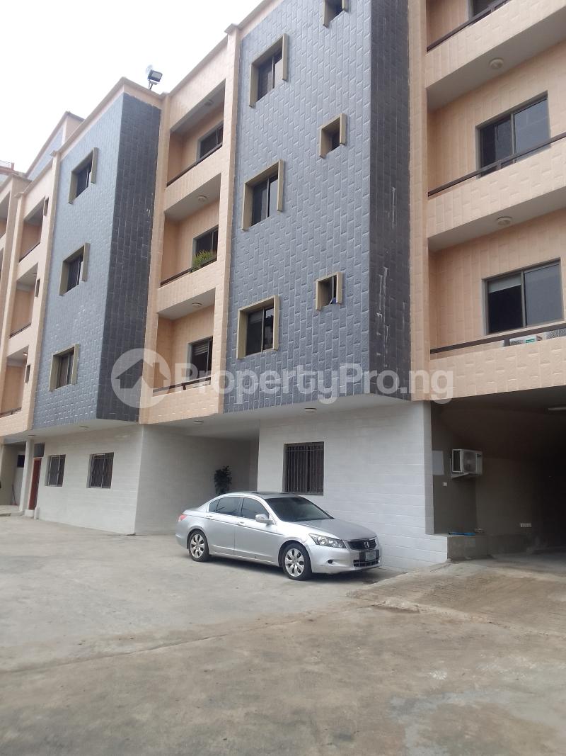 2 bedroom House for rent Akin Olugbade Victoria Island Lagos