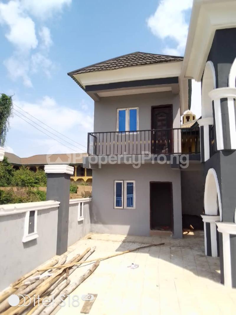 2 bedroom House for rent Eniosa Junction,olorunda. Akobo Ibadan Oyo