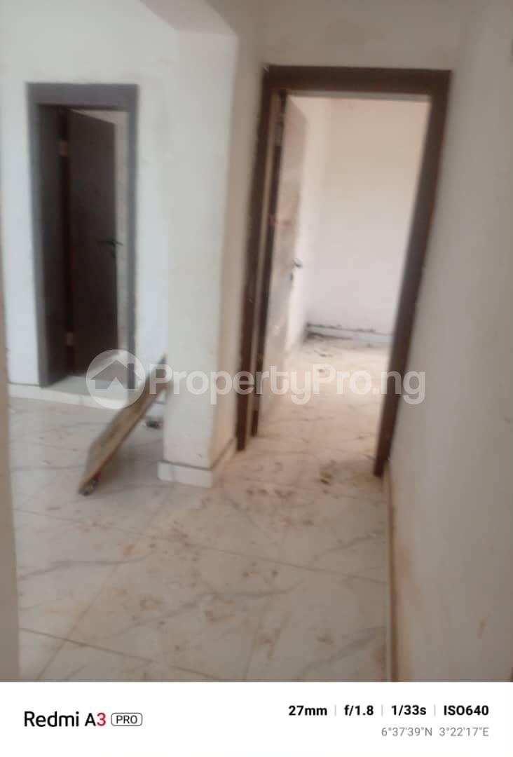 2 bedroom House for rent Olowora Ojodu Lagos