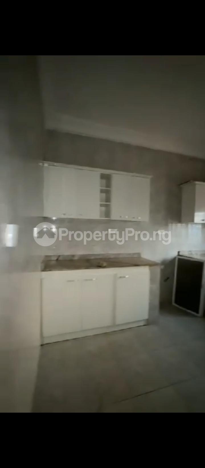 2 bedroom House for rent Jahi By Aduvie Intl School Jahi Abuja