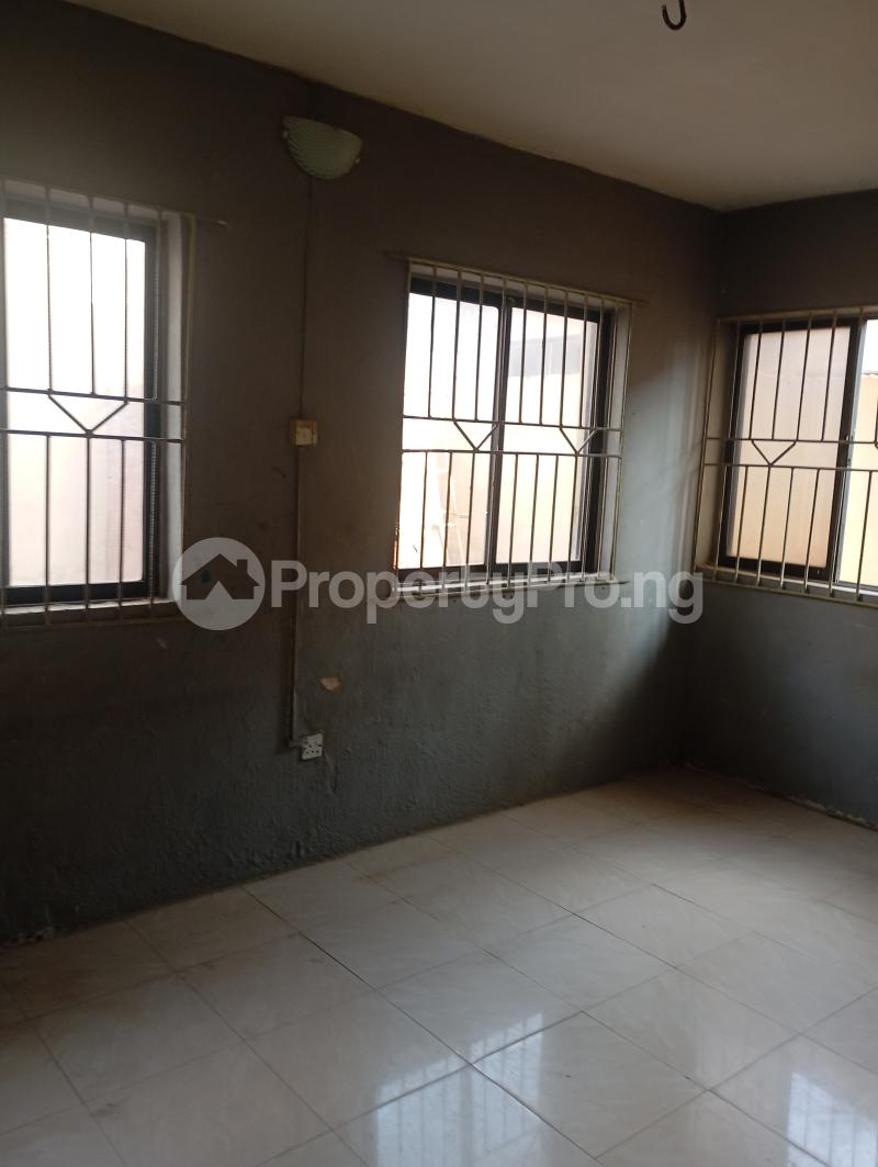 2 bedroom House for rent Obawole Ifako-ogba Ogba Lagos