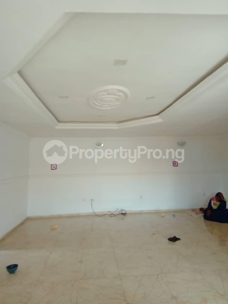 2 bedroom Flat / Apartment for rent With God Church, New Felele Soka Ibadan Oyo