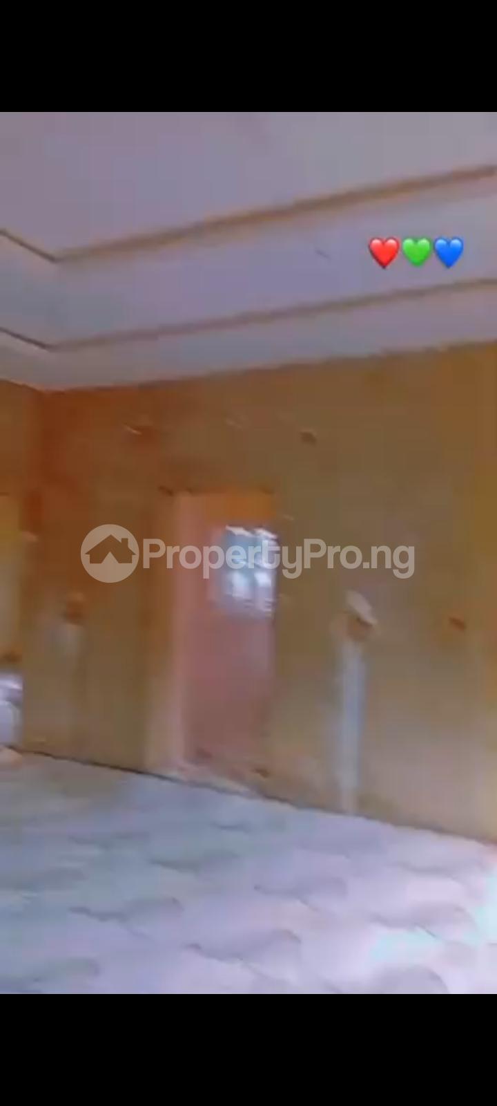 2 bedroom House for rent Ogudinmu Street Iju Lagos