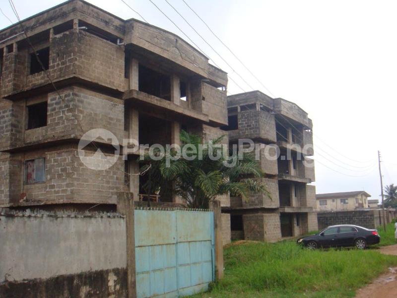 3 bedroom House for sale Close/ Mini Estate, Ojokoro Abule Egba Lagos