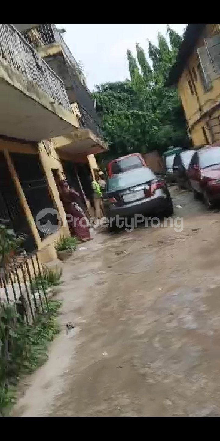 House for sale At Shitta Street Via J E S U Oyingbo Maryland Lagos - 1