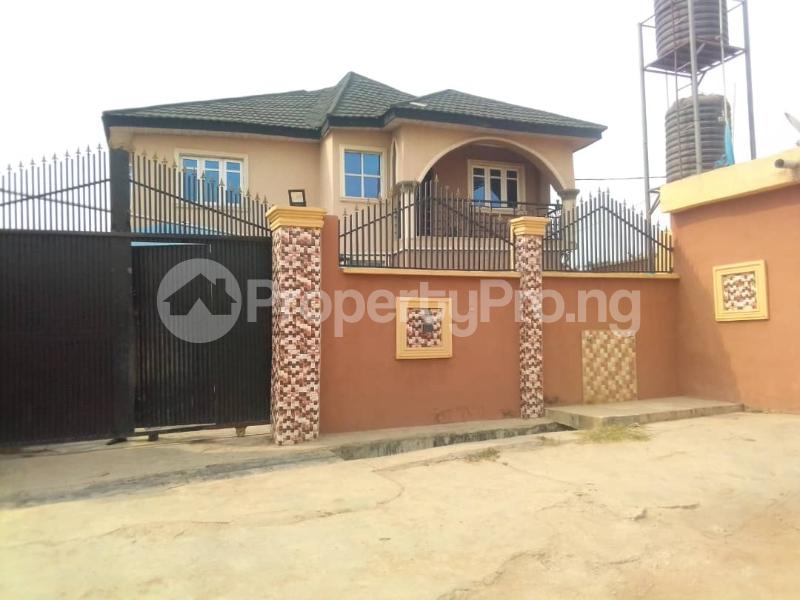 4 bedroom House for sale Adetokun Area Ologuneru Ido Oyo