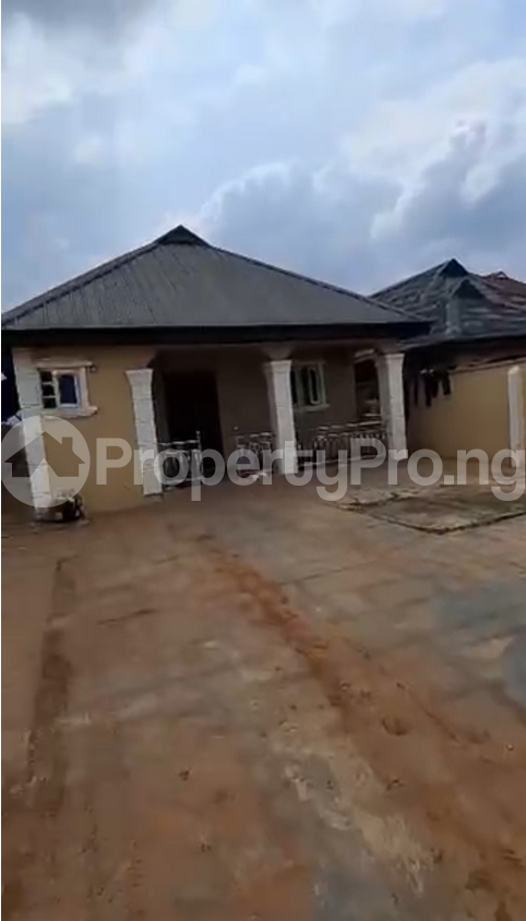 House for sale Golden Spoon, Olorunshola Ayobo Ipaja Lagos