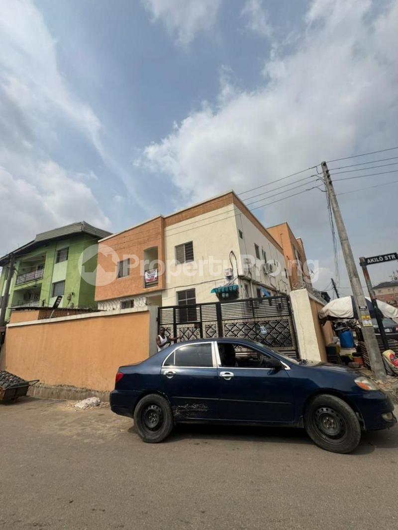 Flat / Apartment for rent Ladilak Shomolu Lagos