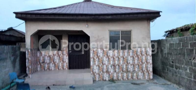 2 bedroom Flat / Apartment for sale Z Oworonshoki Gbagada Lagos