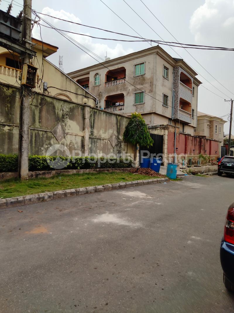 3 bedroom House for sale Off College Road Ogba Lagos