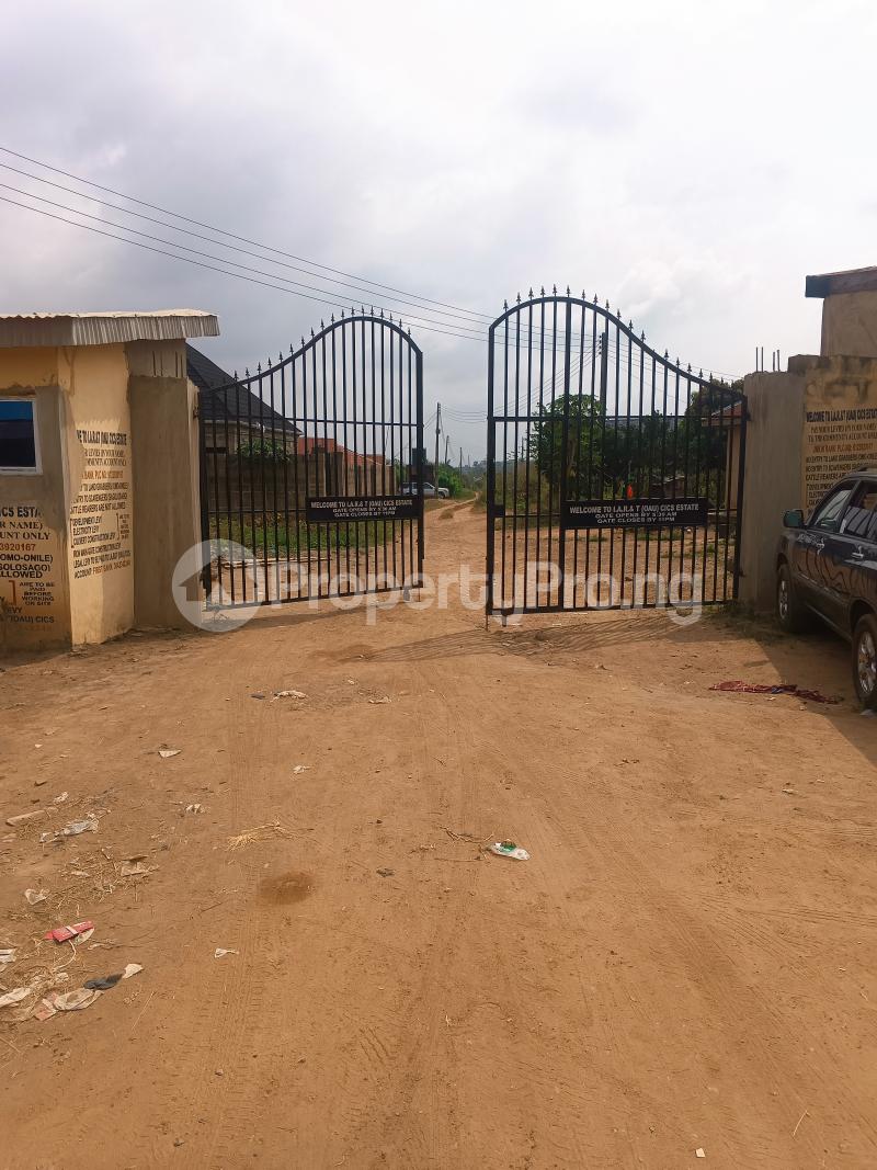 Land for sale Oloola Lannisa Road Off Tiper Garage Asunle Akala Express Ibadan Oyo