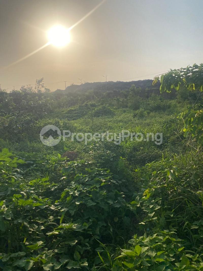 Land for sale Asunle Main Road Off Akala Express Ibadan Oyo