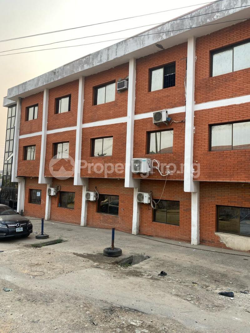 House for sale Kudirat Abiola Way, To Zenith Bank, Off Awolowo Way Alausa Ikeja Lagos