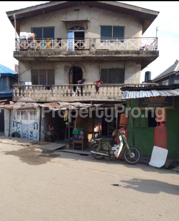 House for sale Onipanu Shomolu Lagos