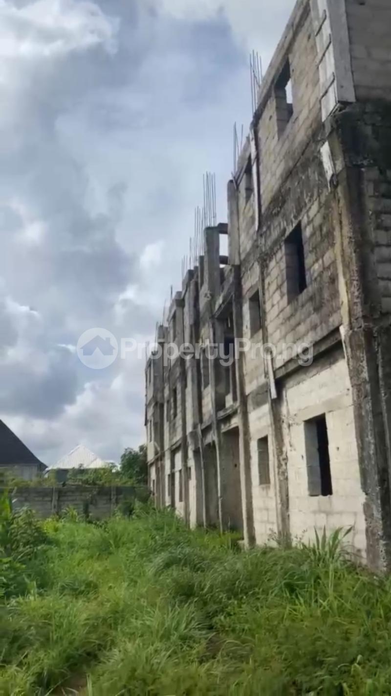 Flat / Apartment for sale Ezi Ogbaku, Owerri Onitsha Road Owerri Imo