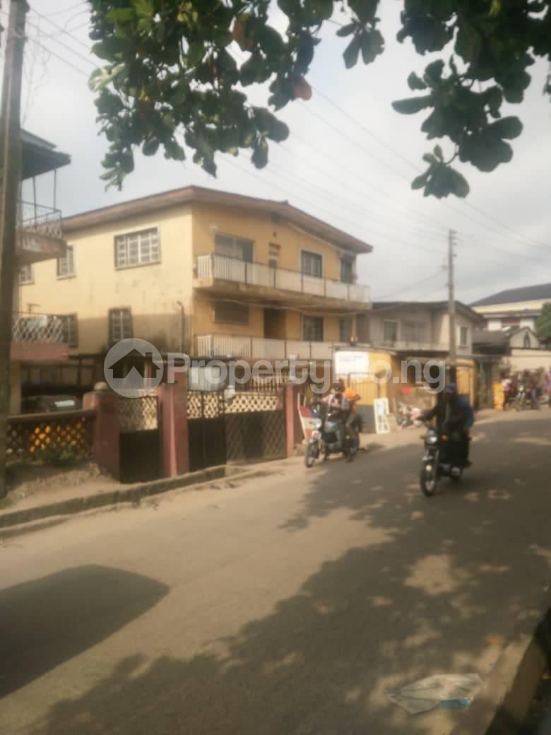 4 bedroom House for sale Oriola Street Ketu Lagos