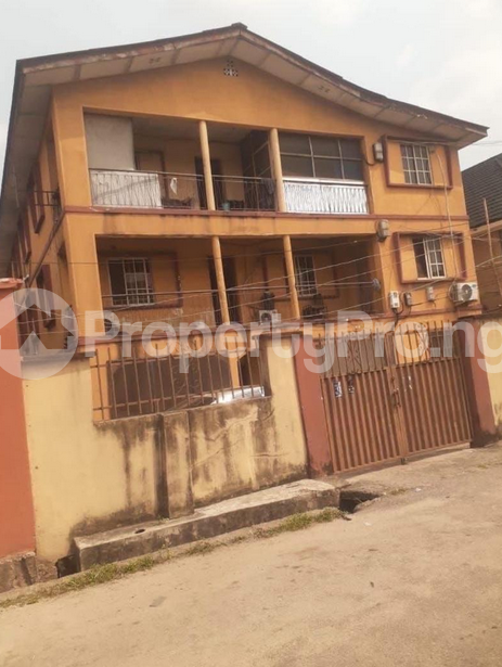1 bedroom House for sale Obanikoro Estate Shomolu Lagos