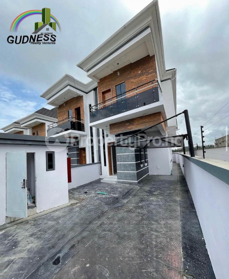 4 bedroom House for rent Chevron Lekki Lagos