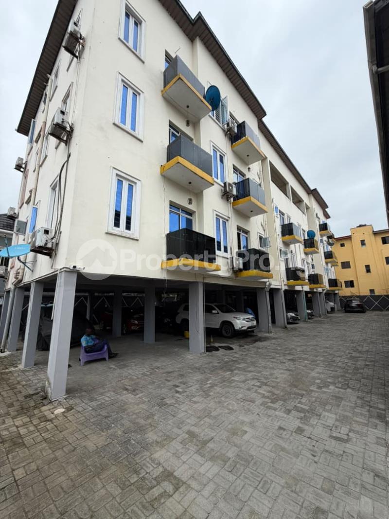 1 bedroom Flat / Apartment for rent New Road Eti Osa Alpha Beach Road Lekki Lagos