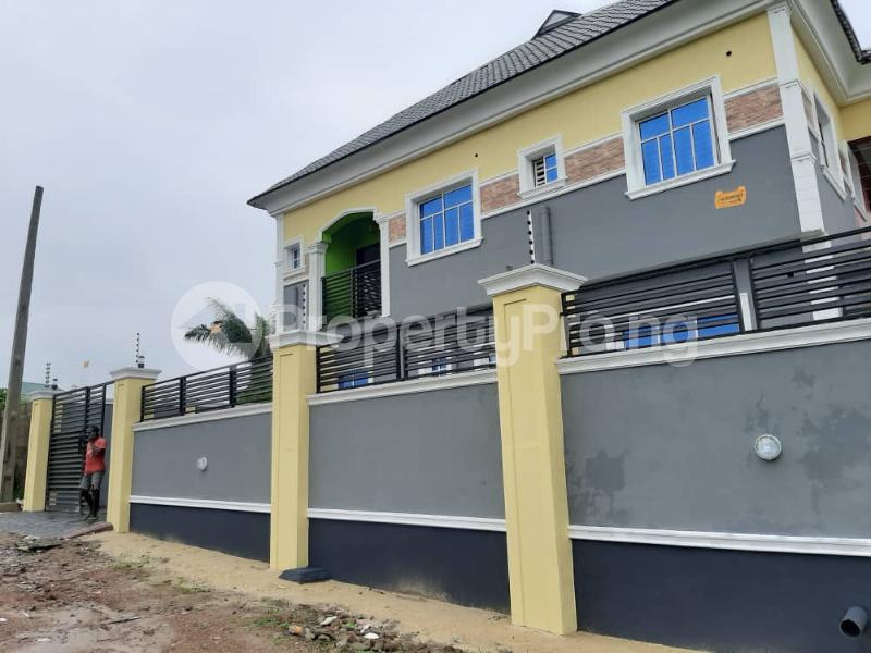 6 bedroom Flat / Apartment for sale Obeto Igbogbo Ikorodu Lagos