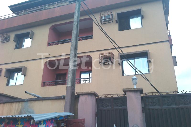3 bedroom Flat / Apartment for rent Arinze Street Ago palace Okota Lagos