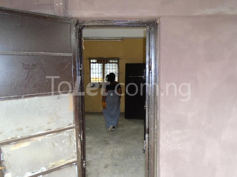 2 bedroom Flat / Apartment for rent Off Bode Thomas,surulere Lagos Mainland Bode Thomas Surulere Lagos - 0