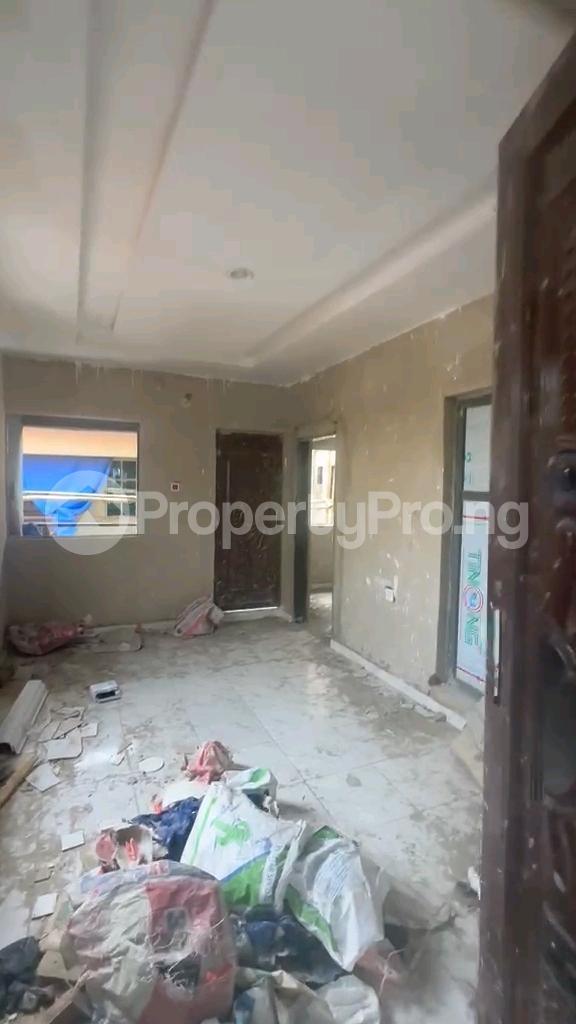 1 bedroom Flat / Apartment for rent Apata Shomolu Lagos
