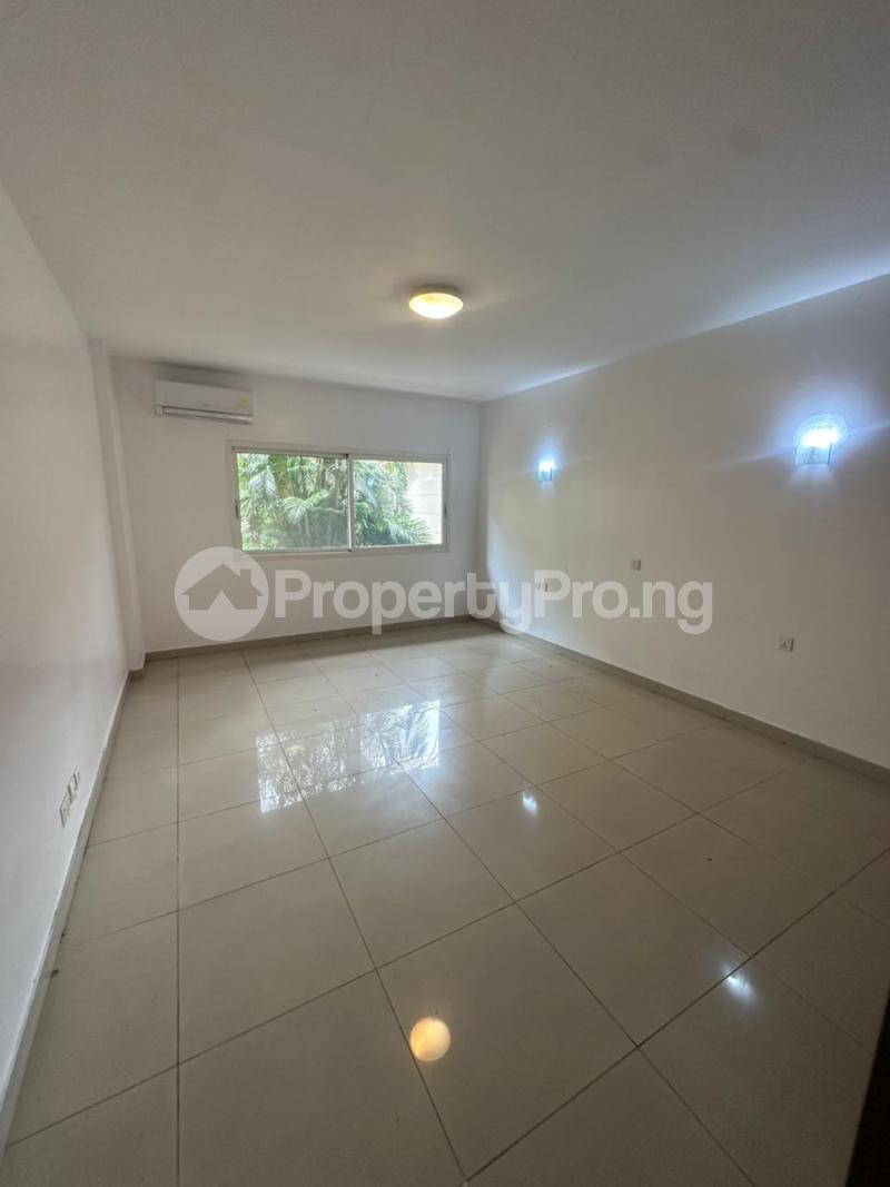 3 bedroom Flat / Apartment for rent Gerard road Ikoyi Lagos
