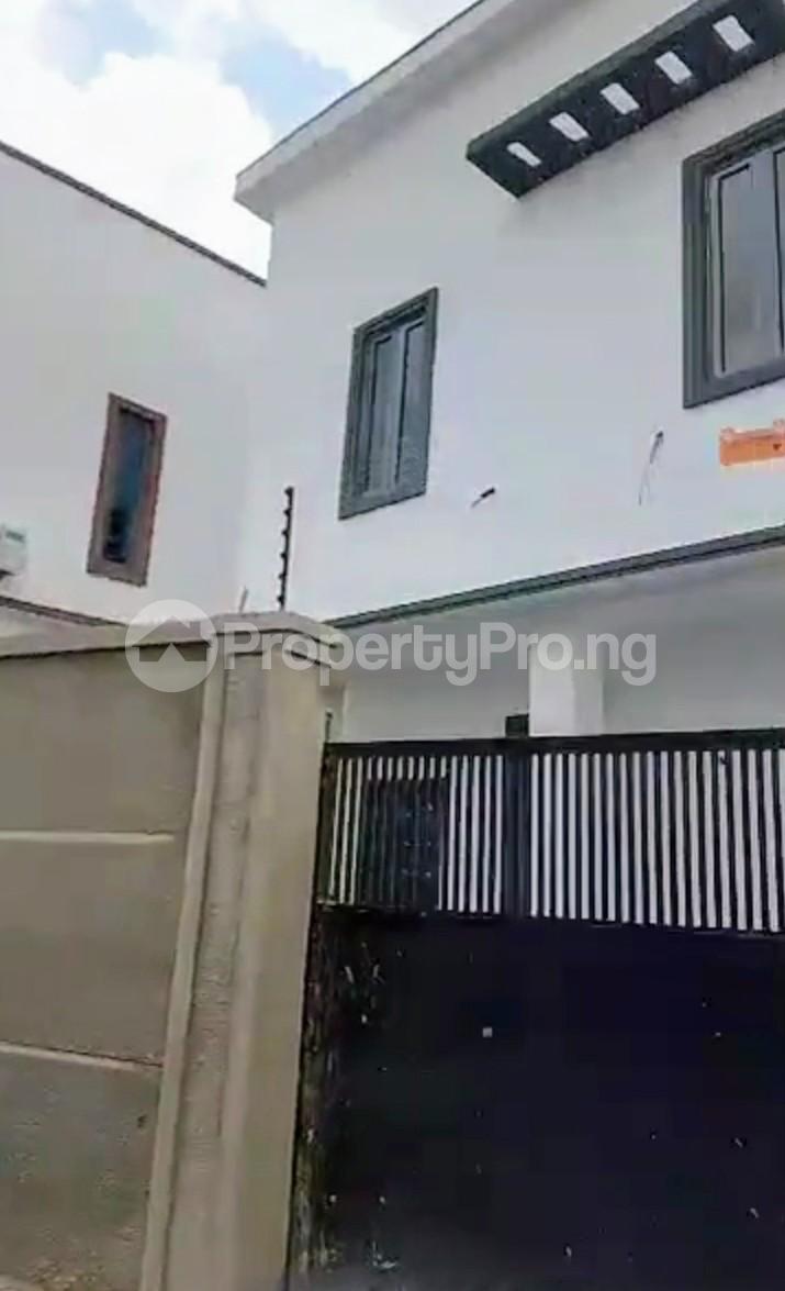 House for sale Omole phase 1 Ojodu Lagos