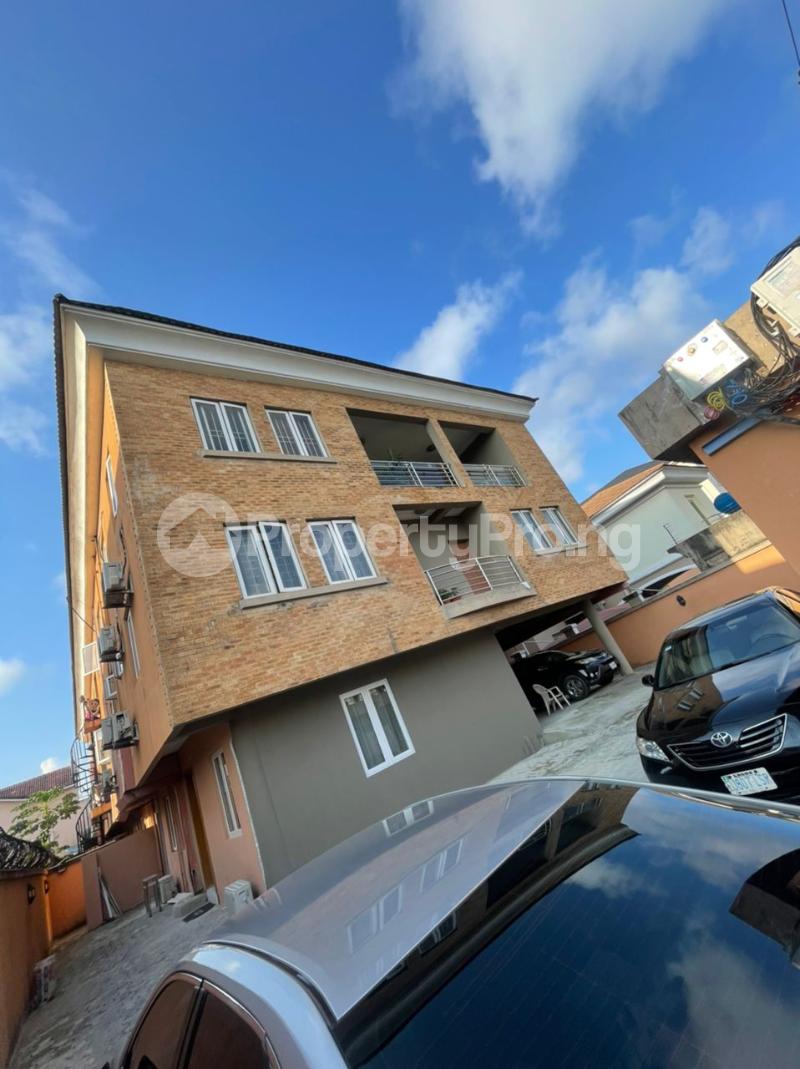 3 bedroom Flat / Apartment for rent Parkview Estate Ikoyi Lagos