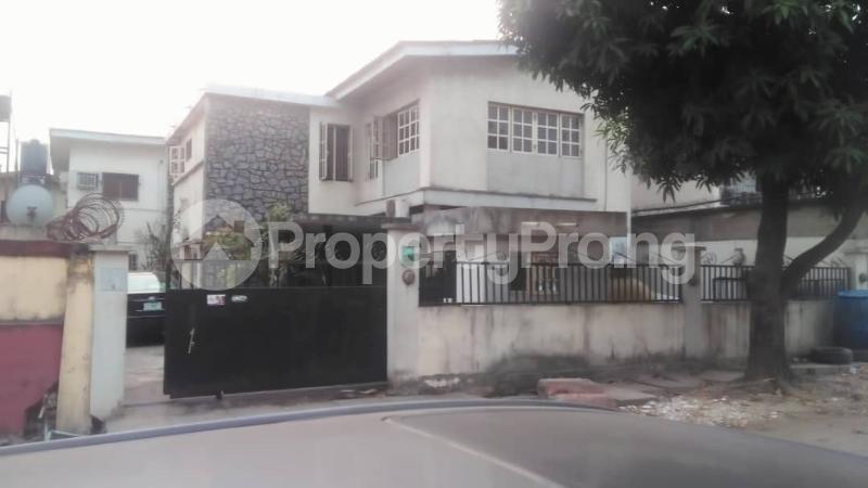 Flat / Apartment for sale At Adelabu Surulere Lagos