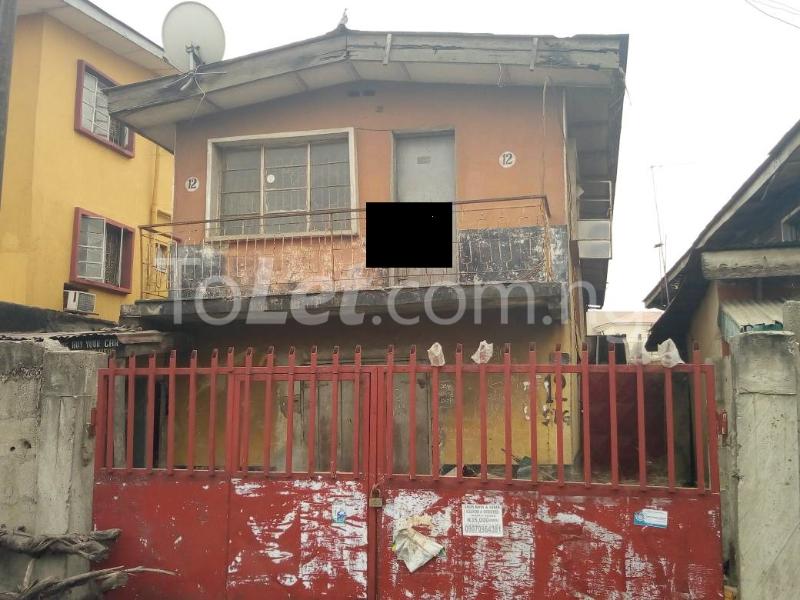 3 bedroom Flat / Apartment for sale Charley Boy, Ifako-gbagada Gbagada Lagos