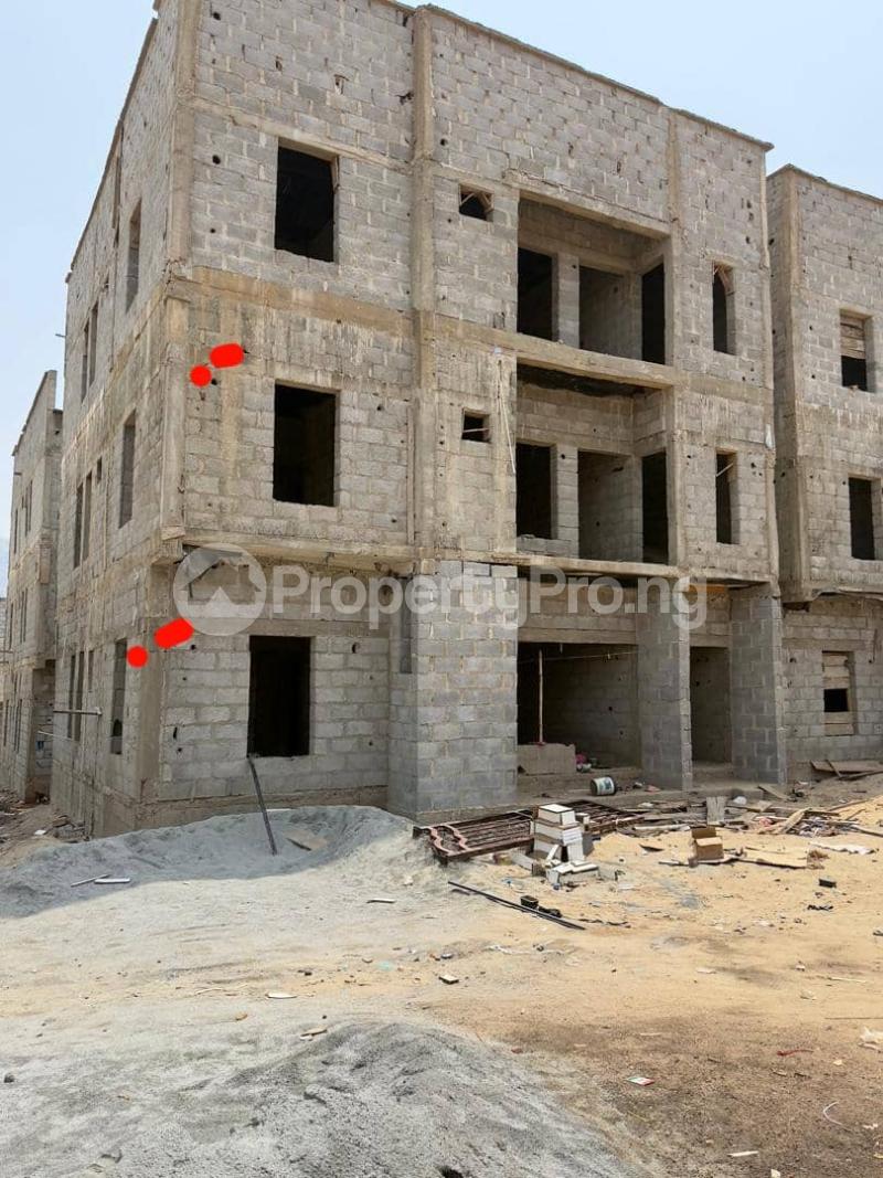 3 bedroom House for sale Dawaki Opposite Gwarinpa Abuja