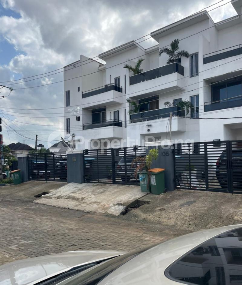 4 bedroom House for sale Mende Maryland Lagos